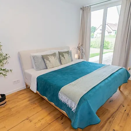 New, Freestanding House Near Rab Hutschenhausen